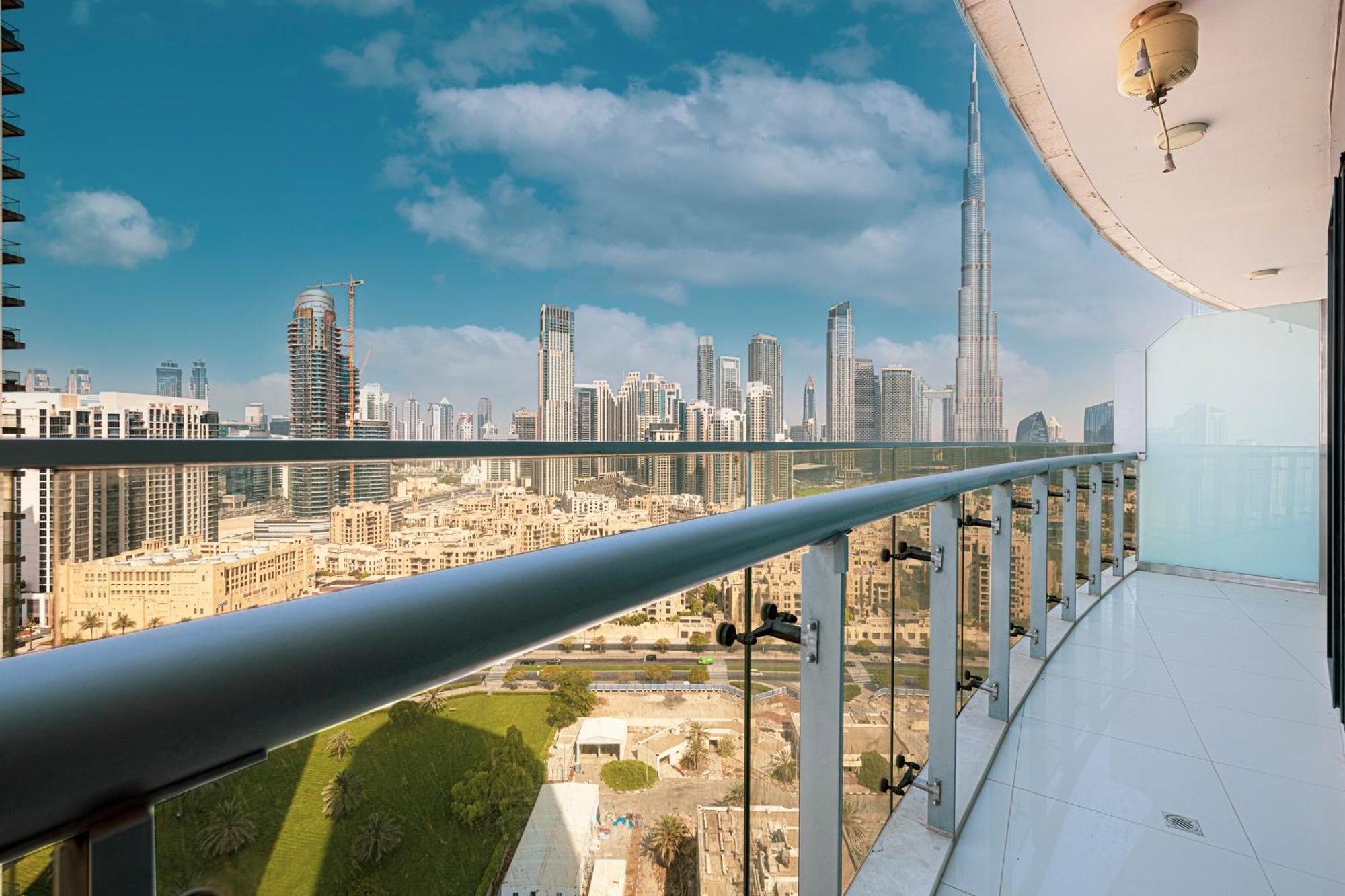 Magnificent - Damac Distinction Downtown Apartment Dubai Exterior photo