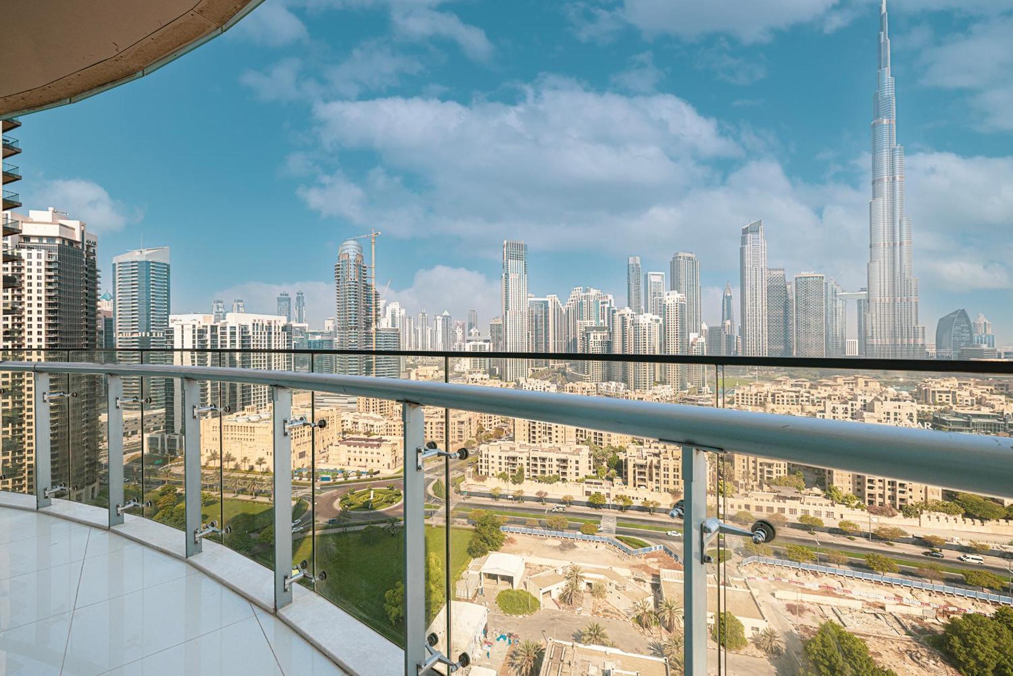 Magnificent - Damac Distinction Downtown Apartment Dubai Exterior photo