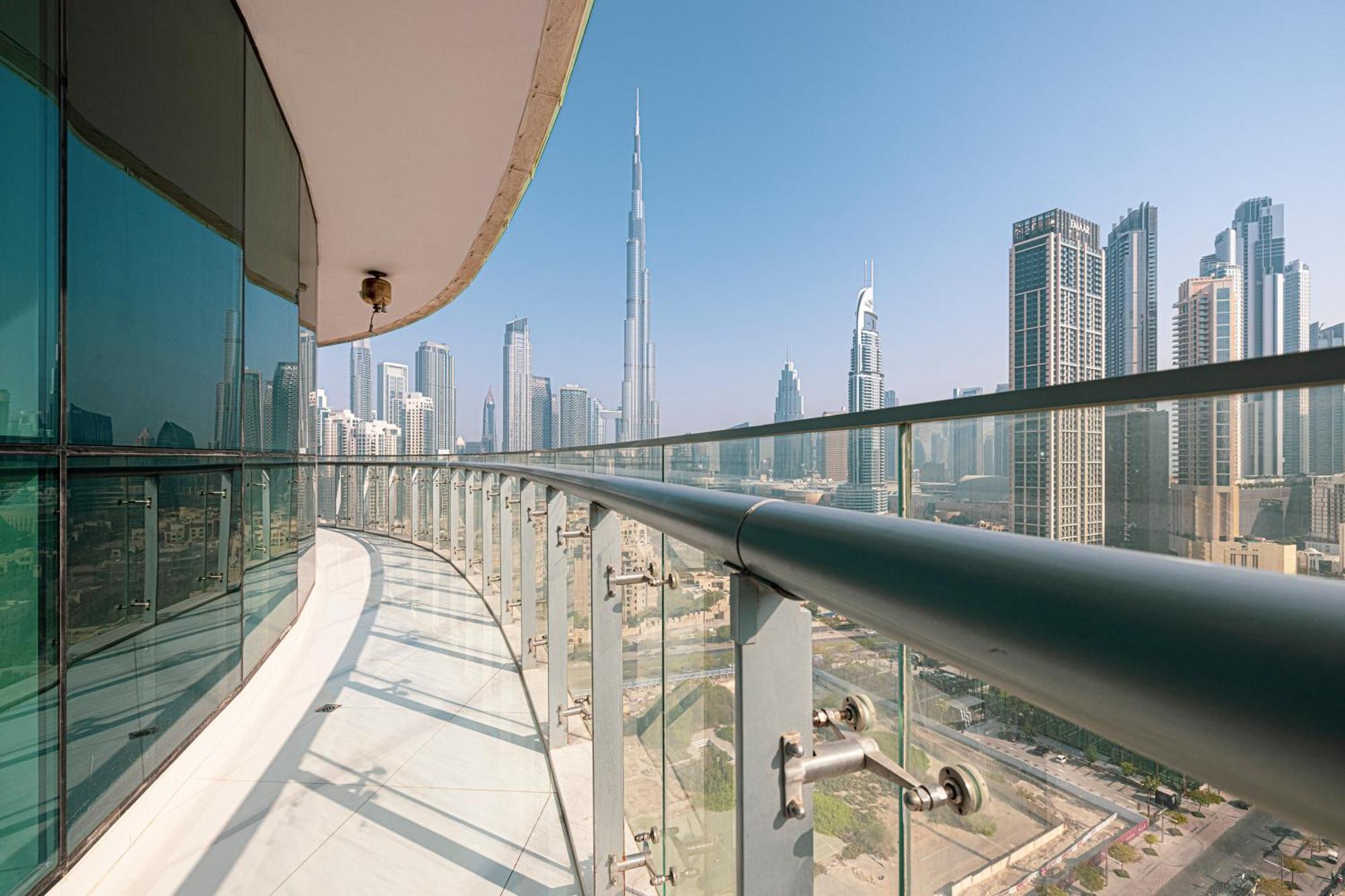 Magnificent - Damac Distinction Downtown Apartment Dubai Exterior photo