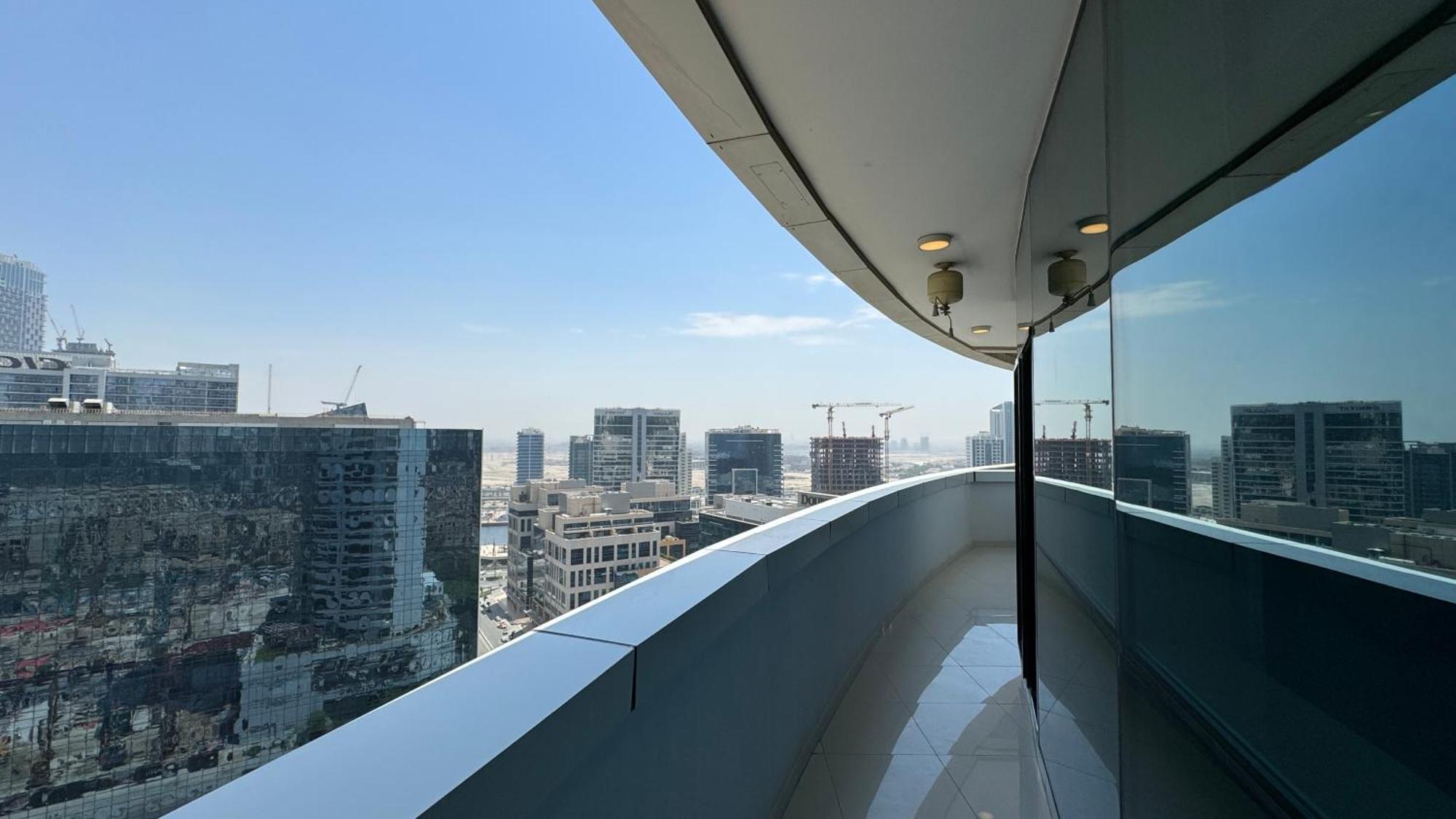 Magnificent - Damac Distinction Downtown Apartment Dubai Exterior photo