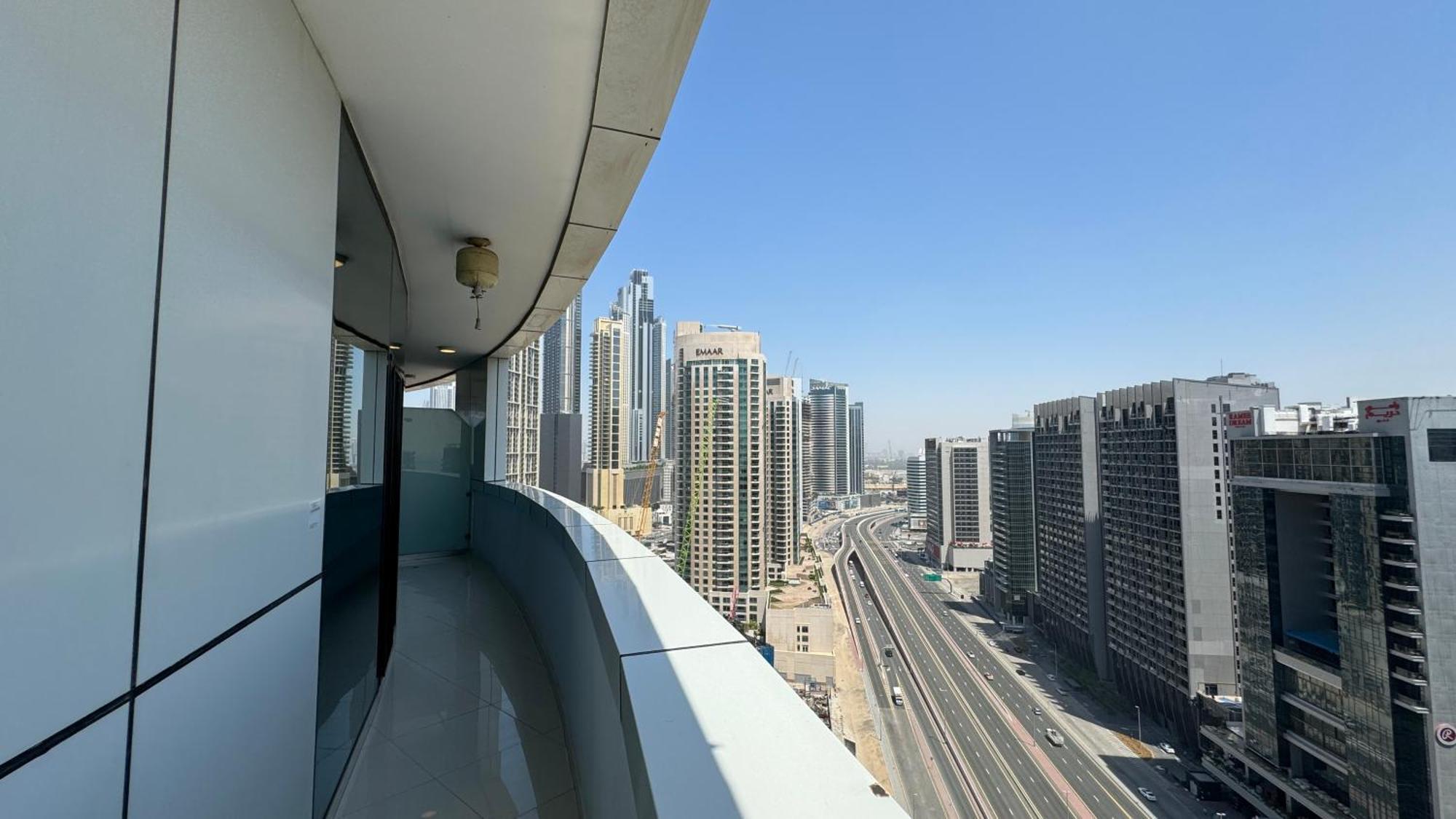 Magnificent - Damac Distinction Downtown Apartment Dubai Exterior photo